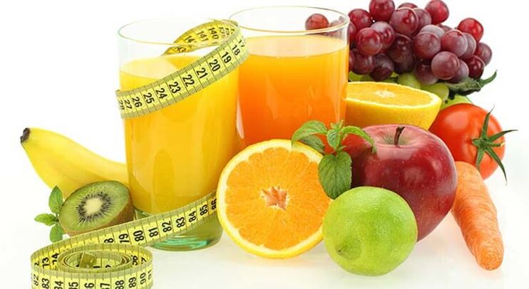 Fruits, vegetables and juices for weight loss in the preferred diet. 