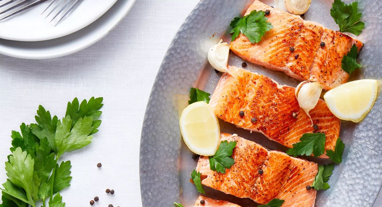 salmon steak on a protein diet